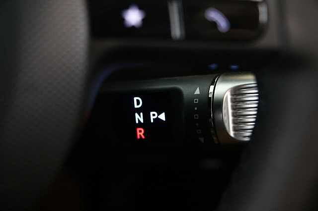 Hyundai INSTER 49kWh Auto 02 Long Range Yellow