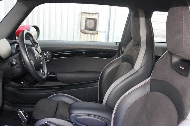 MINI Cooper 2.0 John Cooper Works 3dr Auto