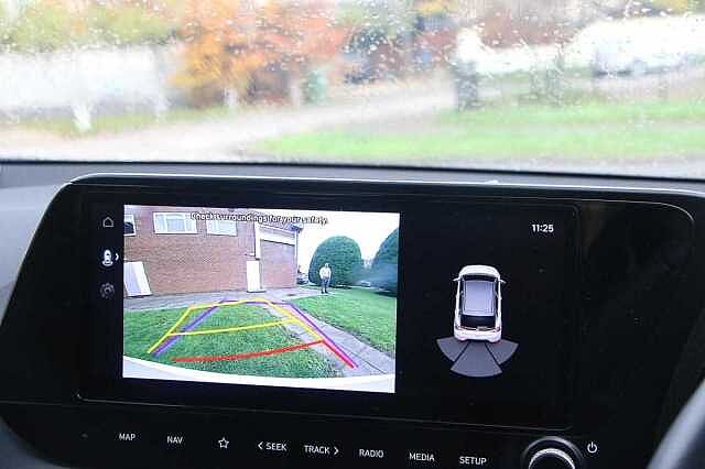 Hyundai I20 1.0T GDi 48V MHD Premium 5dr DCT White