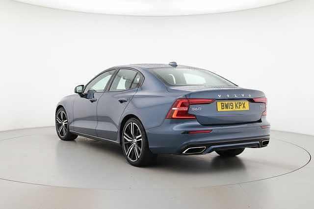 Volvo S60 2.0 T5 R DESIGN Edition 4dr Auto