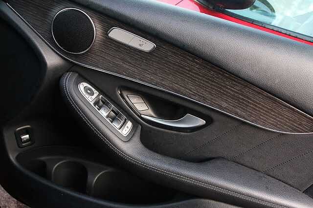 Mercedes-Benz Glc 220d 4Matic AMG Line 5dr 9G-Tronic