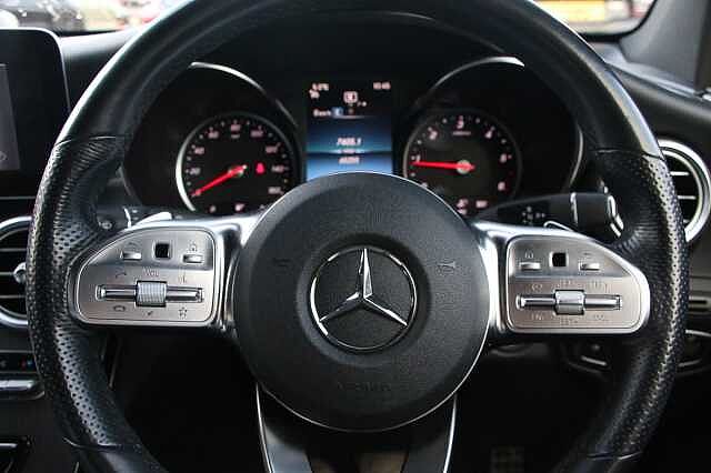 Mercedes-Benz Glc 220d 4Matic AMG Line 5dr 9G-Tronic
