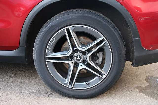 Mercedes-Benz Glc 220d 4Matic AMG Line 5dr 9G-Tronic