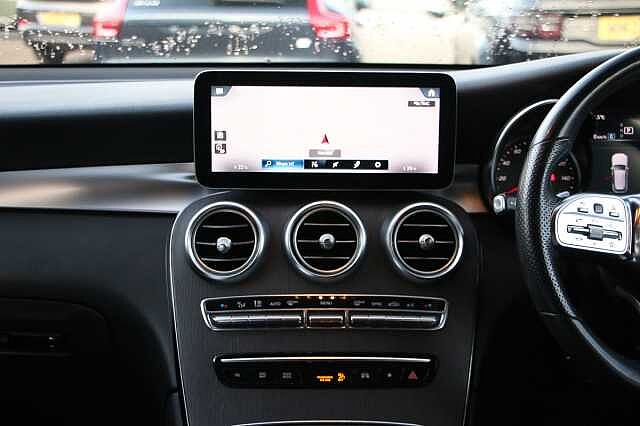 Mercedes-Benz Glc 220d 4Matic AMG Line 5dr 9G-Tronic