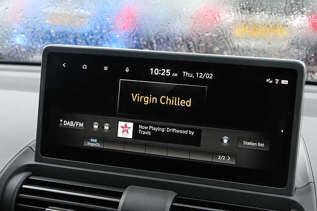 Hyundai INSTER 85kW Cross 49kWh 5dr Auto Green