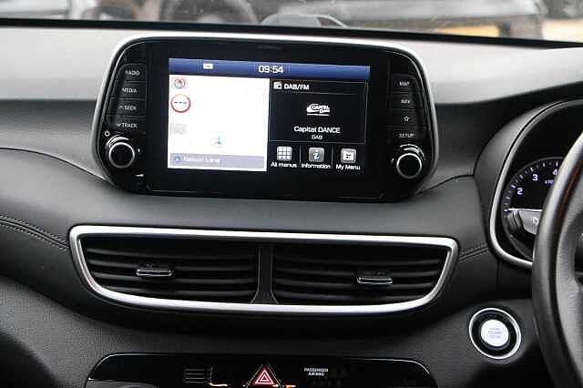 Hyundai TUCSON 1.6 TGDi 177 Premium 5dr 2WD DCT Red