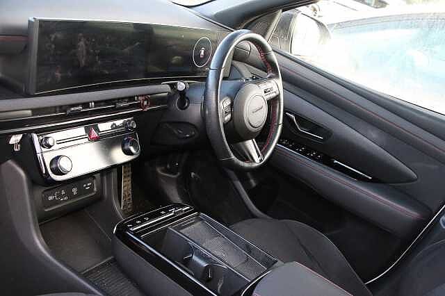 Hyundai TUCSON 1.6T Hybrid N Line S 5dr Auto White