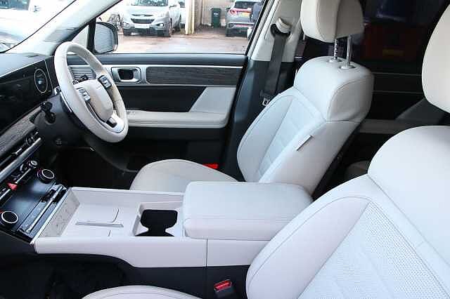 Hyundai SANTA FE 1.6 TGDi Plug-in Hybrid Ultimate 5dr 4WD Auto