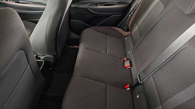 Hyundai i20 1.0T GDi 90 Black Line 5dr