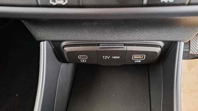 Hyundai i20 1.0T GDi 90 Black Line 5dr