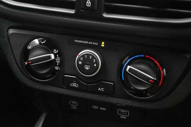 Hyundai I10 1.0 [63] Advance 5dr Auto [Nav] Dragon Red