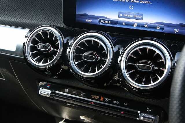 Mercedes-Benz Glb 200 AMG Line Executive 5dr 7G-Tronic