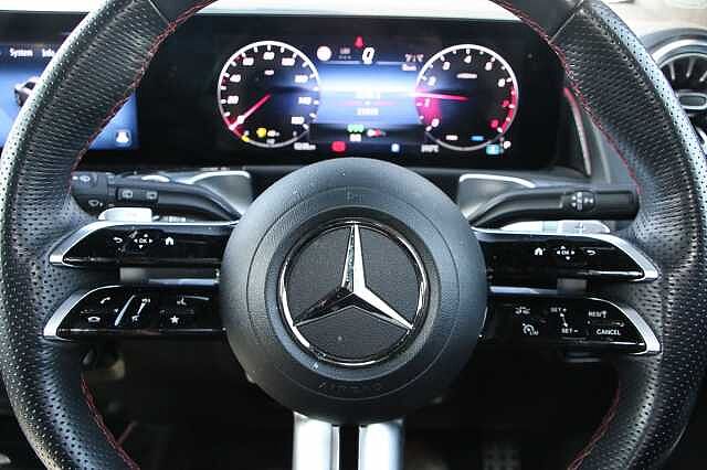 Mercedes-Benz Glb 200 AMG Line Executive 5dr 7G-Tronic