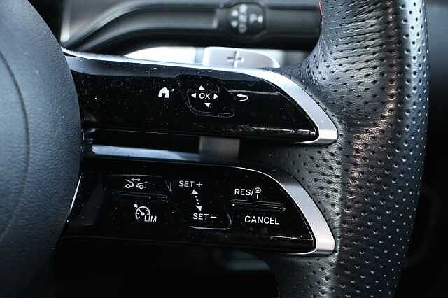 Mercedes-Benz Glb 200 AMG Line Executive 5dr 7G-Tronic
