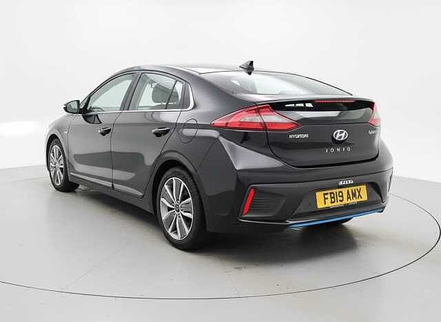 Hyundai IONIQ 1.6 GDi Hybrid Premium SE 5dr DCT Black