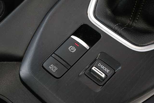 Nissan Qashqai 1.3 DiG-T MH N-Connecta 5dr