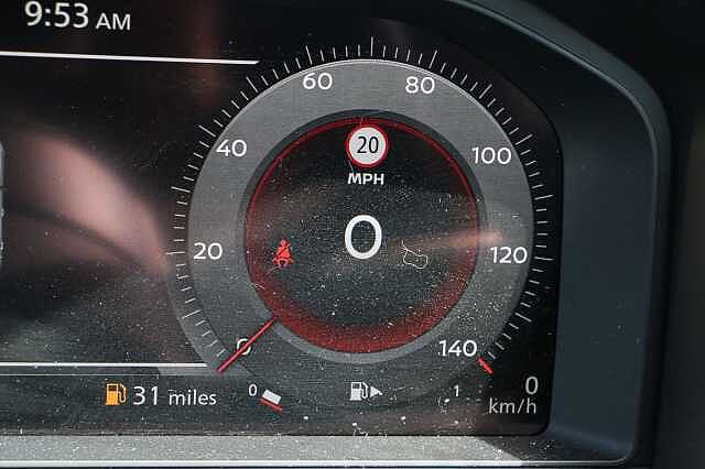 Nissan Qashqai 1.3 DiG-T MH N-Connecta 5dr