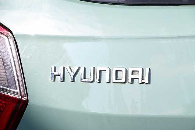Hyundai i10 1.0 MPi Premium 5dr Auto