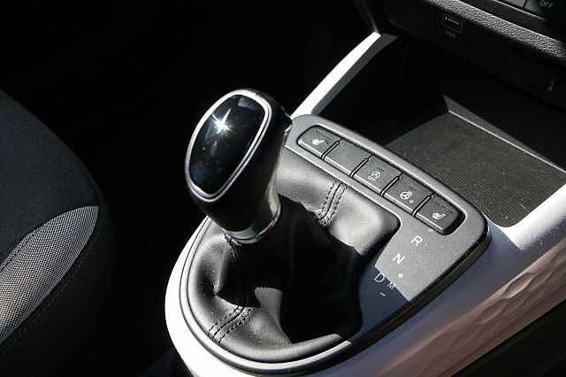 Hyundai i10 1.0 MPi Premium 5dr Auto