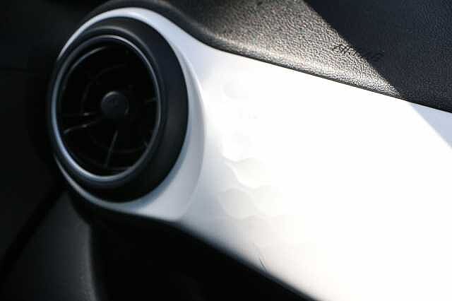 Hyundai i10 1.0 MPi Premium 5dr Auto