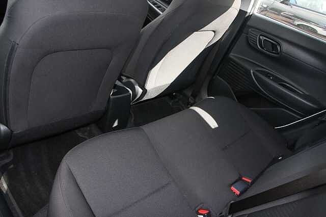 Hyundai i20 1.0T GDi Advance 5dr