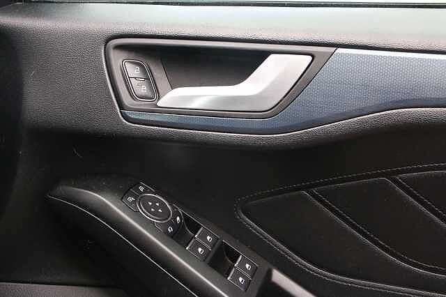 Ford Focus 1.0 EcoBoost 125 Active X 5dr