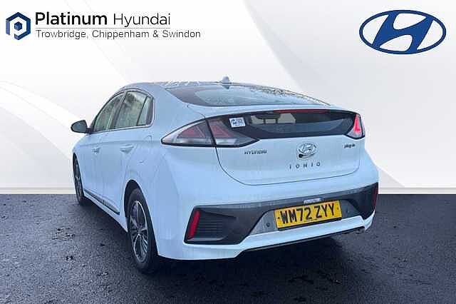 Hyundai IONIQ 1.6 GDi Plug-in Hybrid Premium 5dr DCT