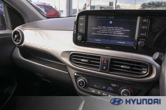 Hyundai i10 1.2 MPi Premium 5dr