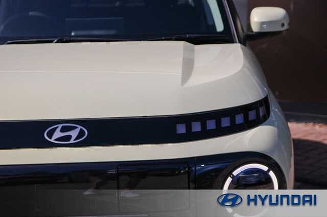 Hyundai INSTER 85kW 02 49kWh 5dr Auto Buttercream Yellow