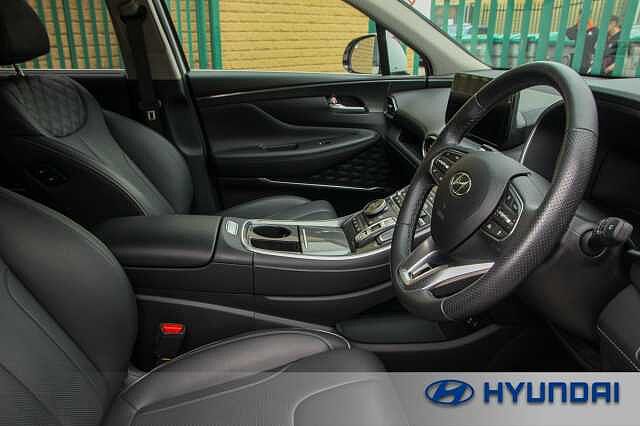 Hyundai SANTA FE 1.6 TGDi Hybrid Ultimate 5dr 4WD Auto