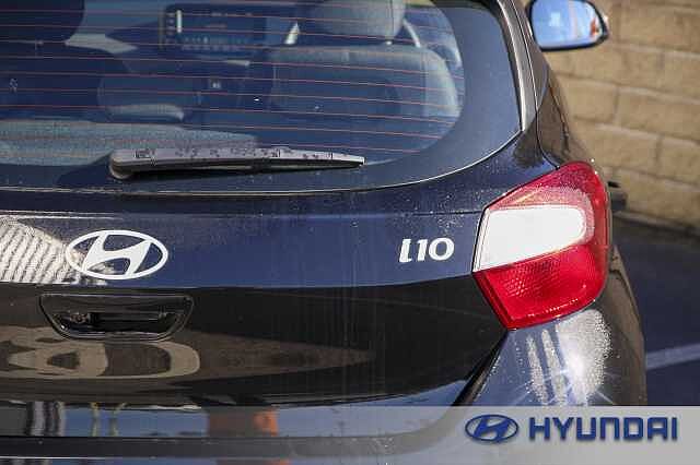 Hyundai I10 1.0 [63] Advance 5dr Auto [Nav] Phantom Black