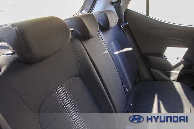 Hyundai i10 1.0 MPi SE Connect 5dr Auto