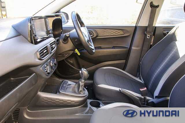 Hyundai i10 1.0 MPi SE Connect 5dr Auto