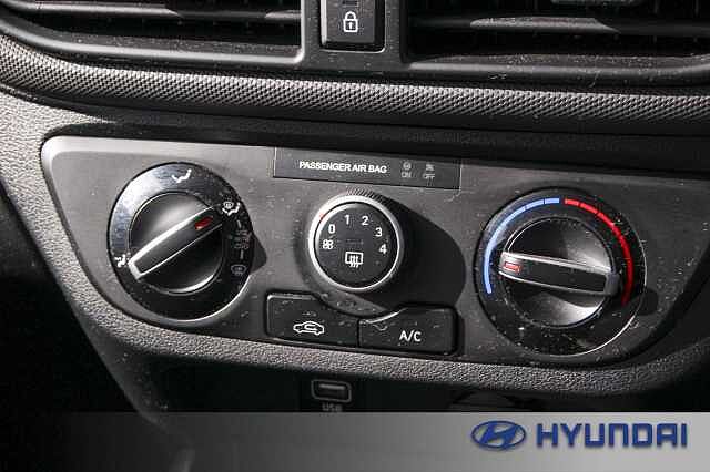 Hyundai i10 1.2 MPi SE Connect 5dr