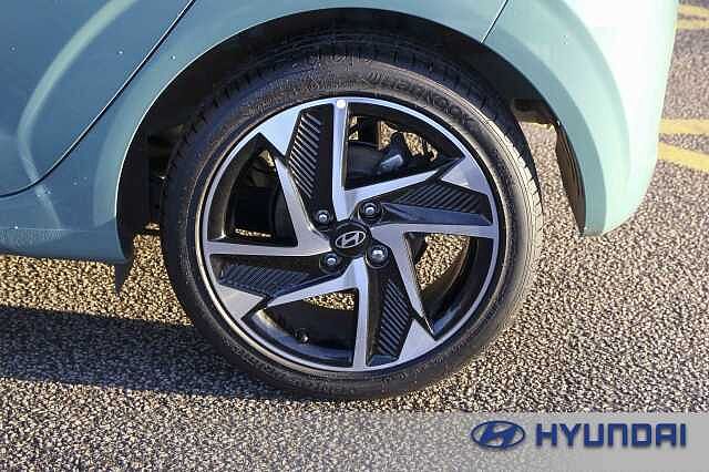 Hyundai I10 1.2 [79] Premium 5dr Auto [Nav] Mangrove Green