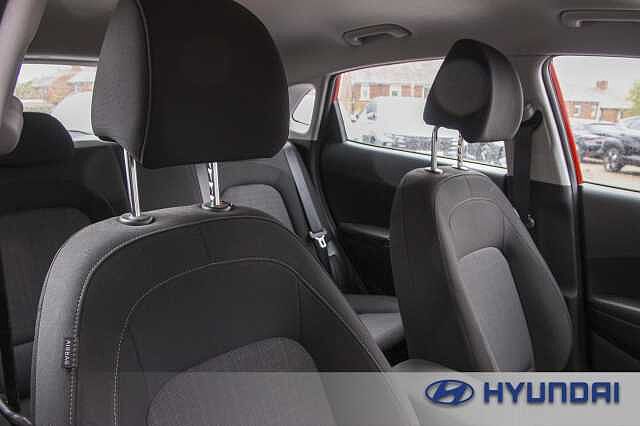 Hyundai KONA 1.0 TGDi 48V MHEV SE Connect 5dr Ignite Red