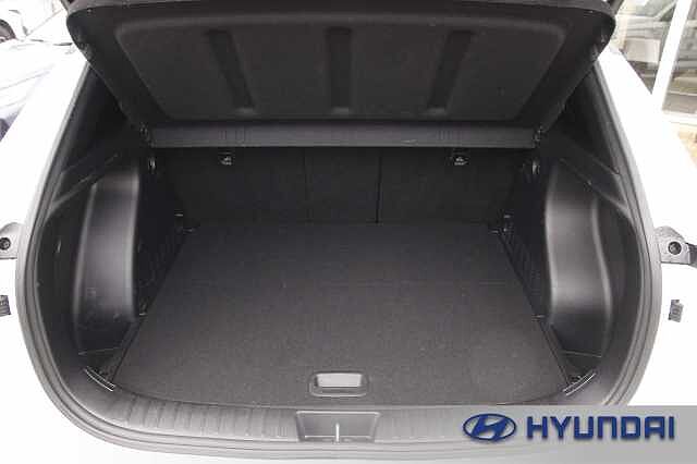 Hyundai KONA 1.6 GDi Hybrid N Line 5dr DCT Atlas White