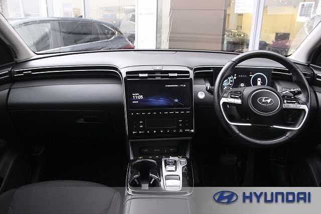 Hyundai TUCSON 1.6 TGDi Hybrid 230 Premium 5dr 2WD Auto Engine Red