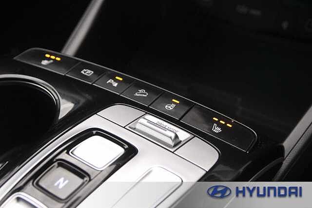 Hyundai TUCSON 1.6 TGDi Hybrid 230 Premium 5dr 2WD Auto Engine Red