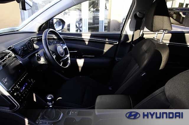 Hyundai TUCSON 1.6 TGDi Premium 5dr 2WD Sunset Red