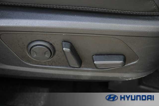 Hyundai TUCSON 1.6T Premium 5dr Shimmering Silver