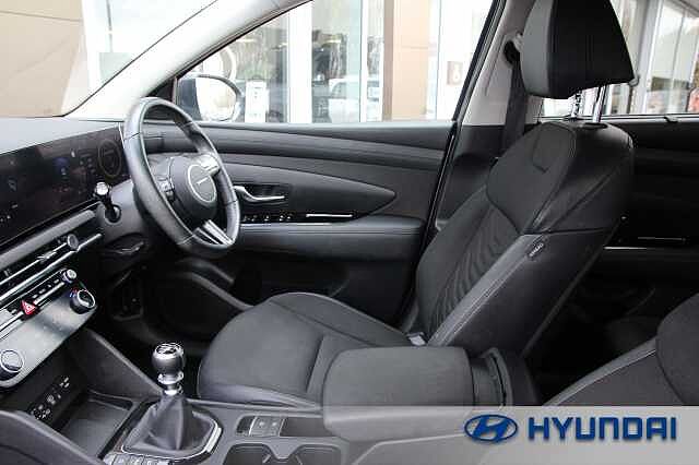 Hyundai TUCSON 1.6T Premium 5dr Shimmering Silver