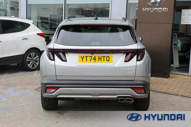 Hyundai TUCSON 1.6T Hybrid Ultimate 5dr Auto Shimmering Silver