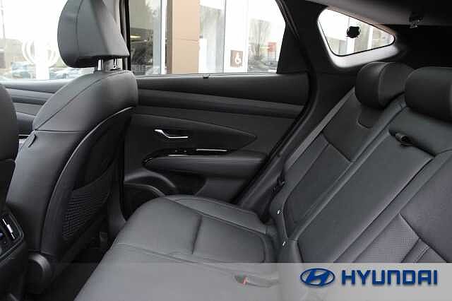 Hyundai TUCSON 1.6T Hybrid Ultimate 5dr Auto Shimmering Silver