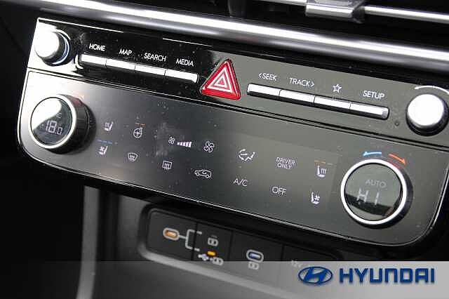 Hyundai TUCSON 1.6T Hybrid Ultimate 5dr Auto Shimmering Silver