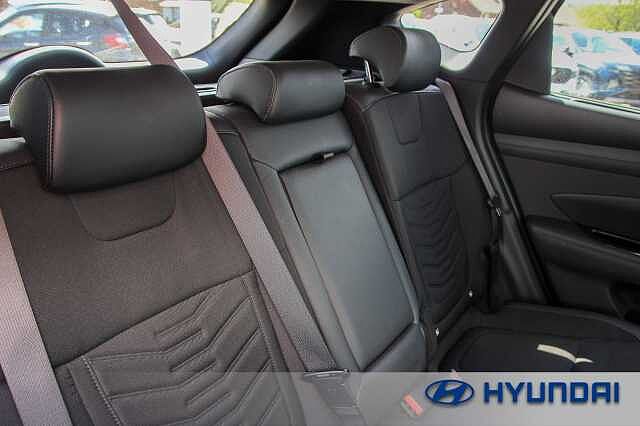Hyundai TUCSON 1.6T Hybrid Premium 5dr Auto