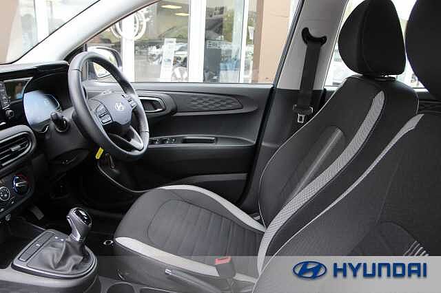 Hyundai i10 1.0 [63] Advance 5dr Auto [Nav]