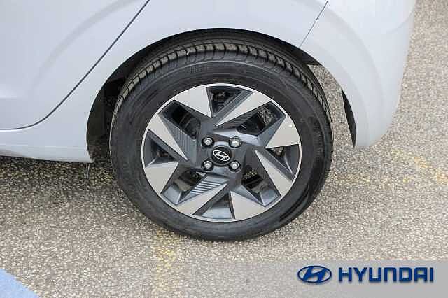 Hyundai i10 1.0 [63] Advance 5dr Auto [Nav]