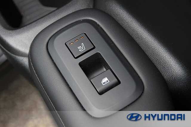 Hyundai SANTA FE 1.6 TGDi Hybrid Calligraphy 5dr 4WD Auto