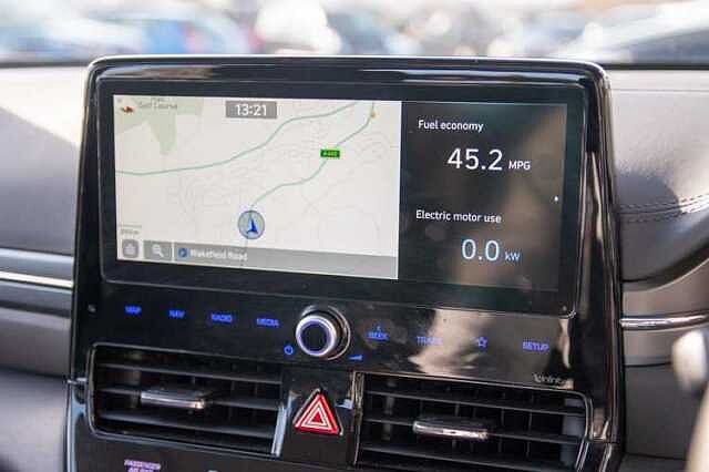Hyundai IONIQ 1.6 GDi (105ps) Premium Hybrid DCT 5Dr Hatch